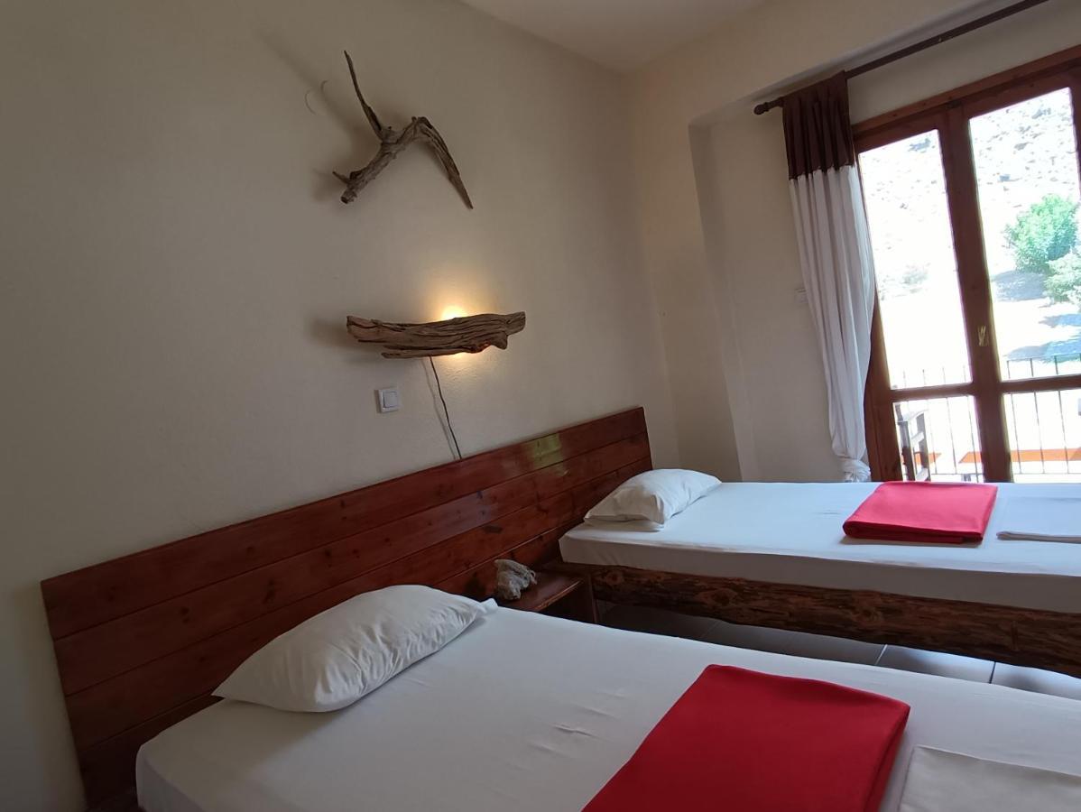 Pachnes Bed And Breakfast 아기아 루멜리 외부 사진